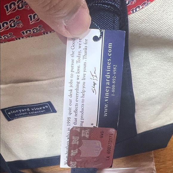 Vineyard Vines Canvas Tote Custom Collection - Picture 4 of 8